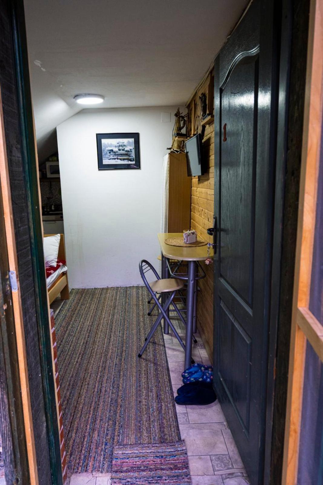 Appartement Zimska Idila à Crni Vrh Extérieur photo